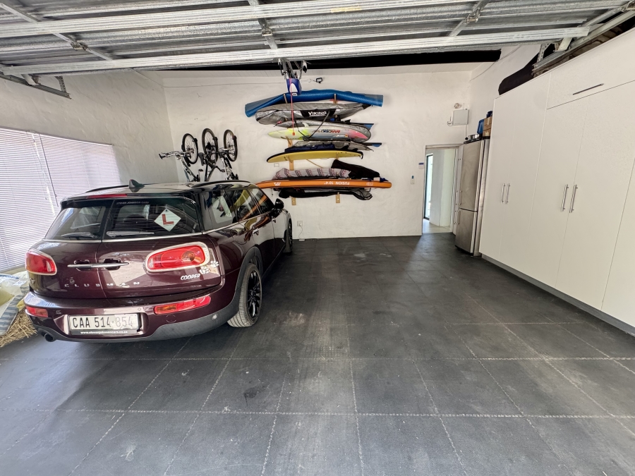 Commercial Property for Sale in Cape Farms Western Cape